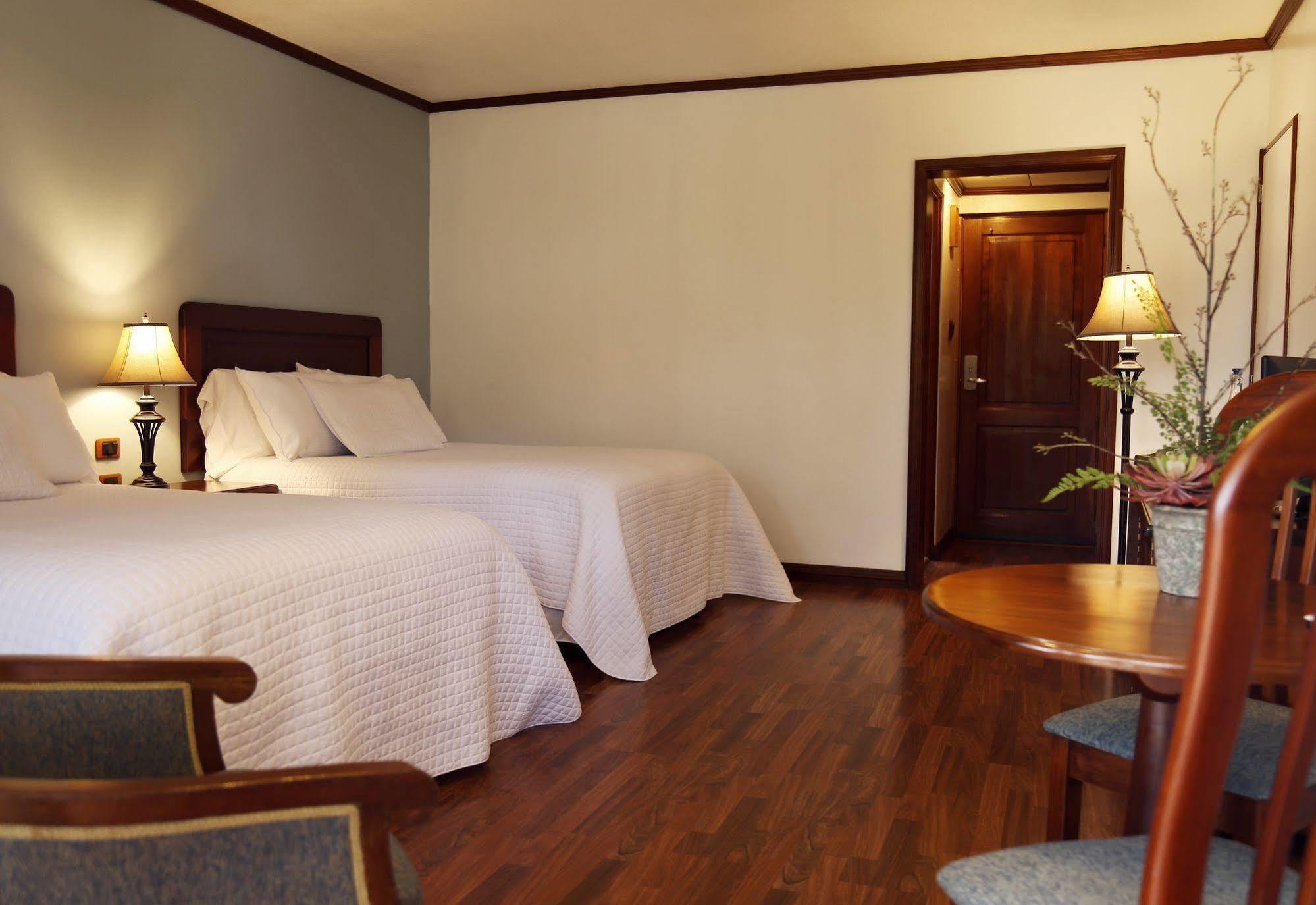 Hotel Residencia Del Sol Guatemala-Stad Buitenkant foto