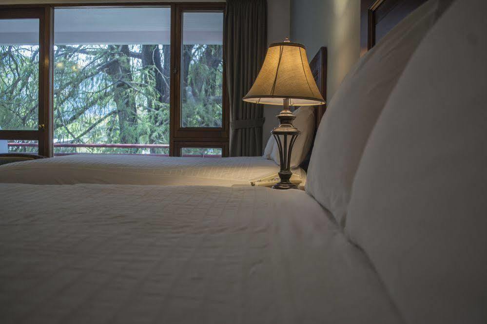 Hotel Residencia Del Sol Guatemala-Stad Buitenkant foto