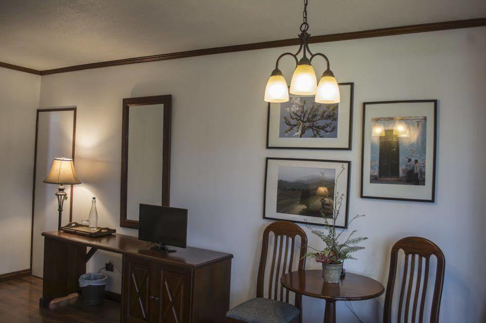 Hotel Residencia Del Sol Guatemala-Stad Buitenkant foto